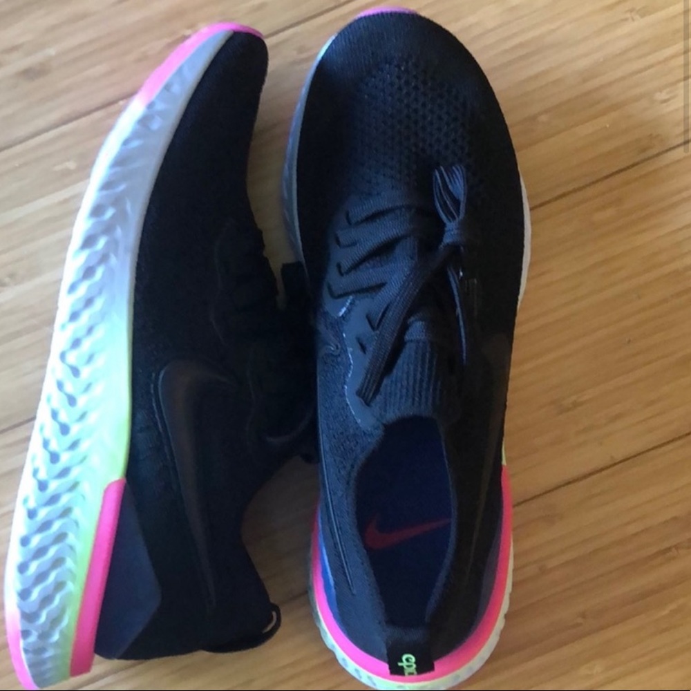 Barely worn Nike epic react fkyknit